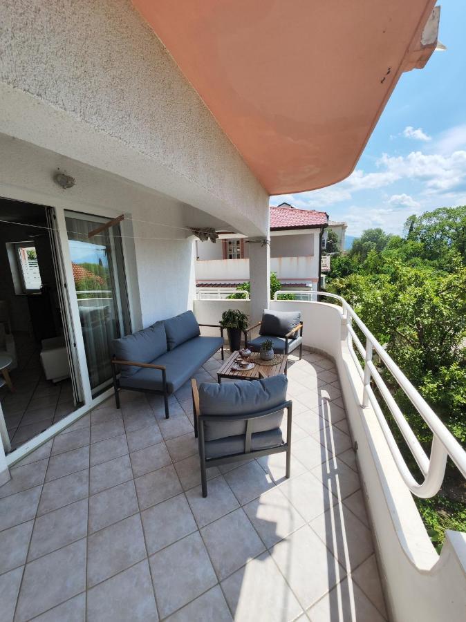 Apartments Snjezana โนวีวีโนดอลสกี ภายนอก รูปภาพ