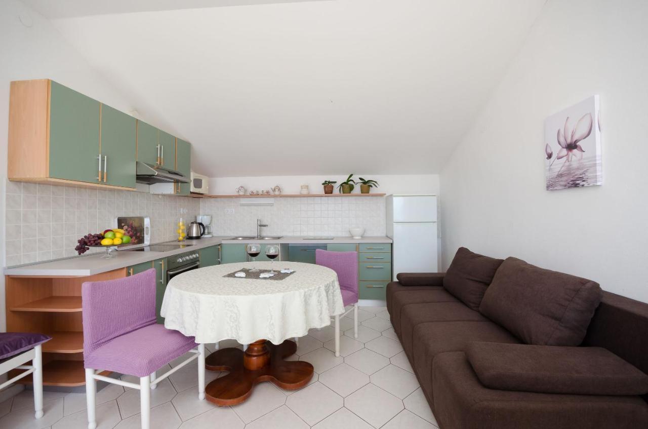 Apartments Snjezana โนวีวีโนดอลสกี ภายนอก รูปภาพ
